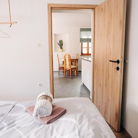 Stekner House Apartma Ljubno Екстер'єр фото
