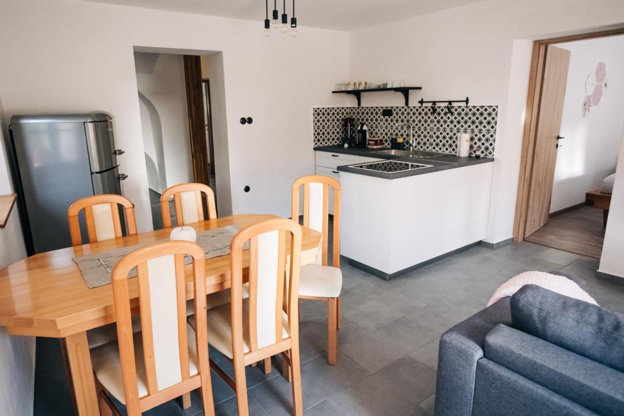 Stekner House Apartma Ljubno Екстер'єр фото