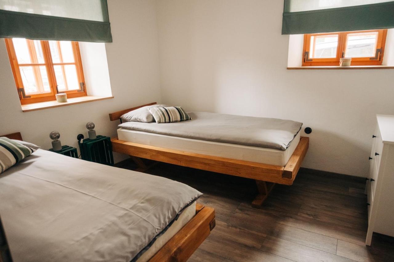 Stekner House Apartma Ljubno Екстер'єр фото
