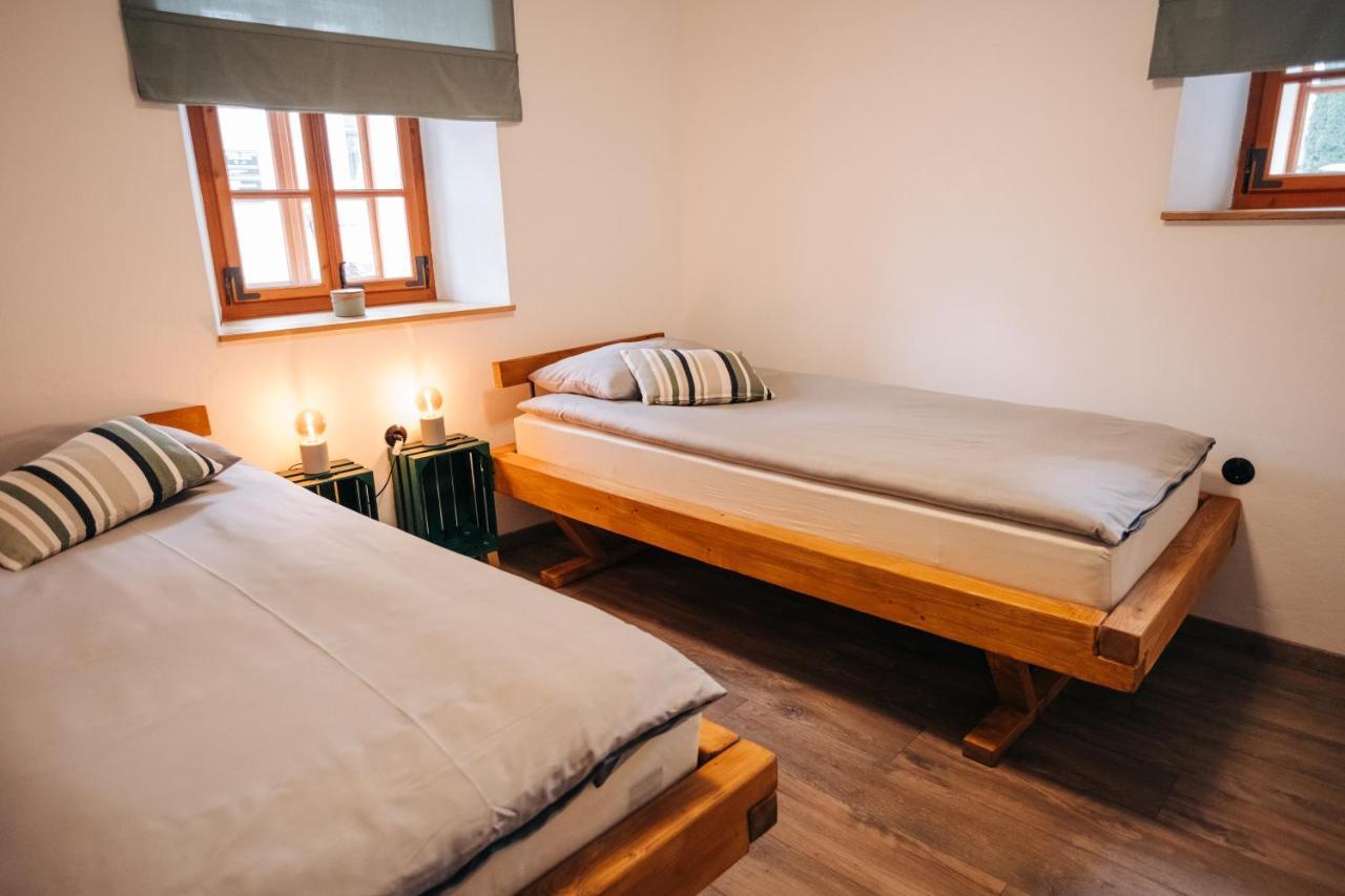 Stekner House Apartma Ljubno Екстер'єр фото